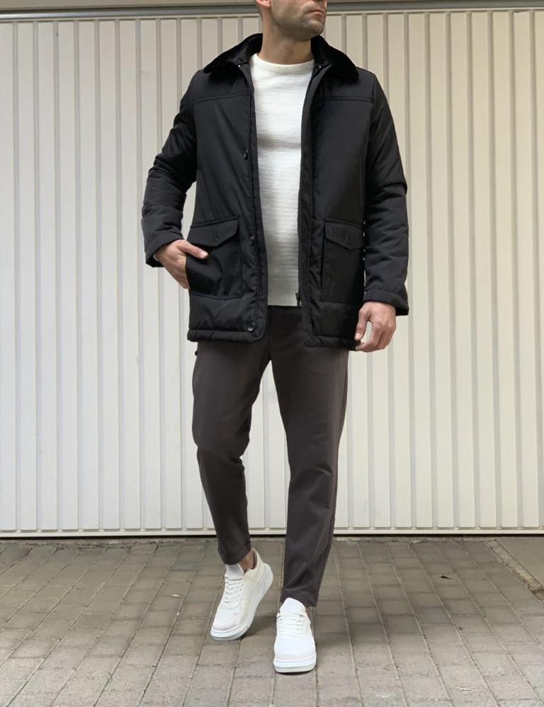 Ανδρικό μαύρο μπουφάν με αποσπώμενο γιακά και κουμπιά 777 φωτογραφία